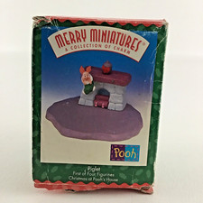 Hallmark Christmas At Pooh's House Merry Miniatures Piglet #1 Figurine 1999 New