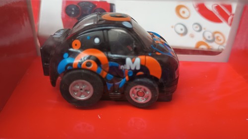 Brand New Worlds Smallest Mini Q2 RC Stunt Cars ๐ - Picture 4 of 14