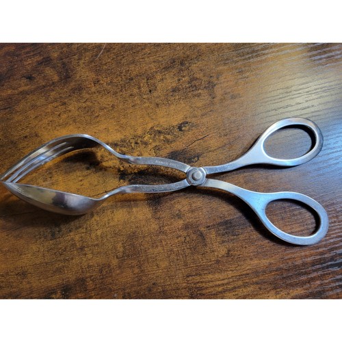 Silver Stainless Steel Salad Tongs - Spoon & Fork - 9" Long (used) - Picture 4 of 8