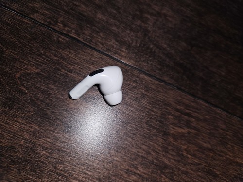Apple AirPods Pro Replacement Right Side Only - A2083 - Photo 3 sur 6