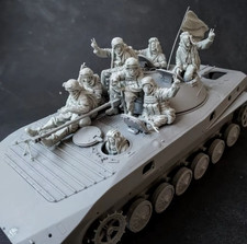 1/35 Scale Soviet/Russian BMP Infantry Troops – Resin 8 Soldier Set NO TANK