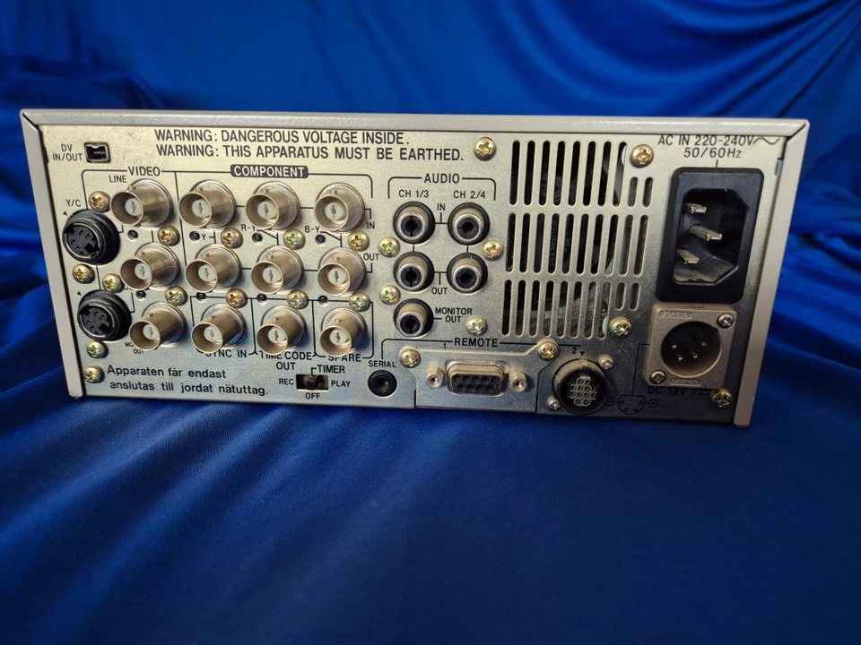 JVC Mini-DV Recorder BR-DV600E nur 143 Kopfstunden, defekt - Bild 3 von 4