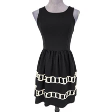 Everleigh Dress Womens 8 Black Stretch Knit Ivory Embroidered Zip Fit n Flare