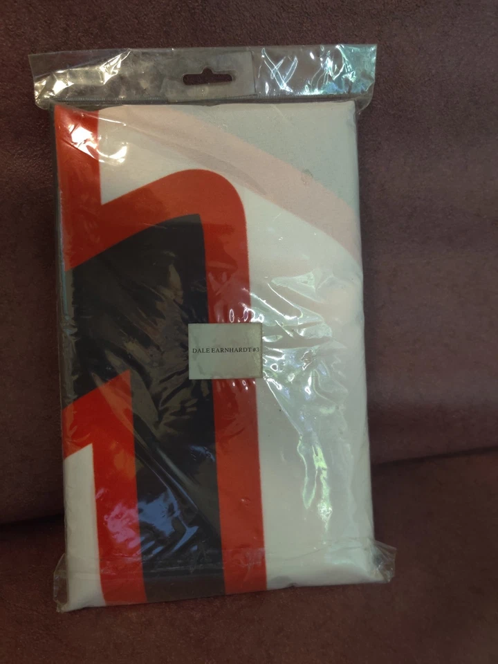 Bandera Dale Earnhardt Sr Wincraft #3 Legacy/RCR 2 caras 3x5 Foto 2 de 3