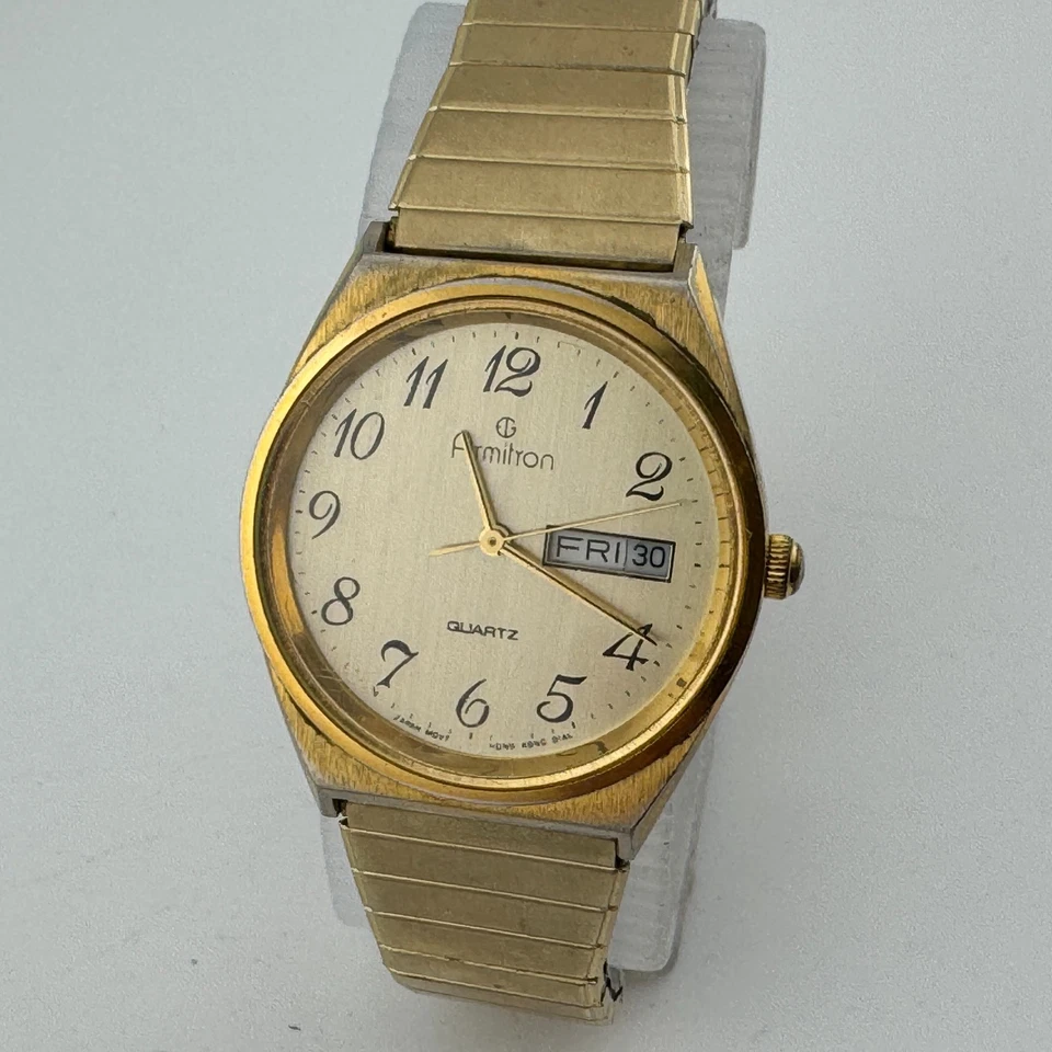 Vintage Armitron Quartz Watch 20/3134 Men Gold Tone Day Date Stretch New Battery - Image 2 of 4