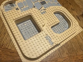 LEGO Adventures Sphinx Secret Surprise - Set #5978, 98% Complete (no tent)