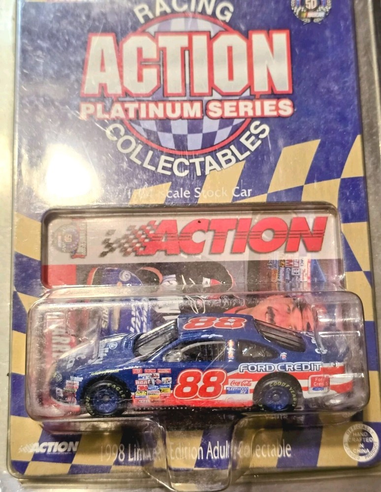 Racing Collectables Action Platinum Series 1:64 Dale Jarrett #88 1998 Taurus