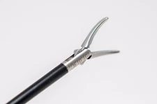 Laparoscopic fine tip dissector instrument w/ detachable handle 5mm x 33cm shaft