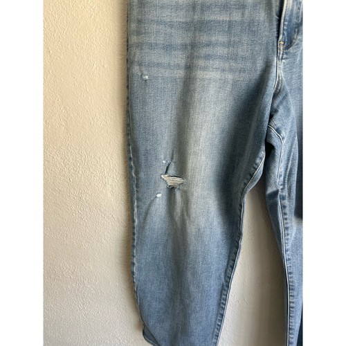 Express Woman Light Wash High Rose Straight Ankle Jean, Size XL Short - Picture 4 of 8