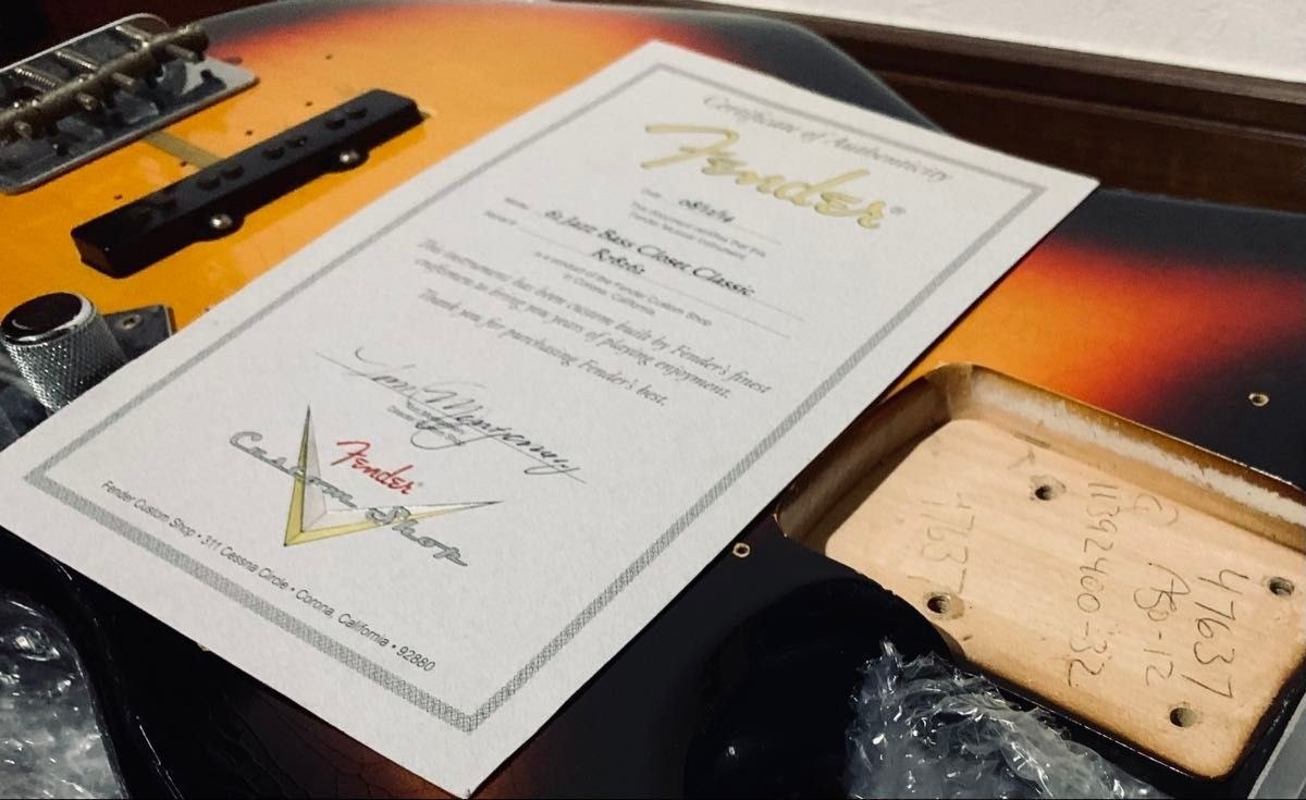 Fender Custom Shop Jazz Bass Team Build Bass