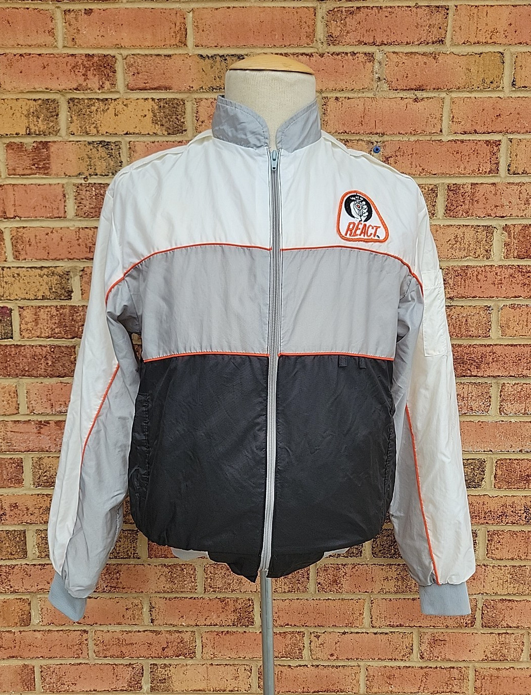 REACT CB Radio Patch Racing Windbreaker Bomber Ja… - image 1