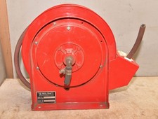 Realcraft 2z863 Pneumatic Air Hose Retracting Reel Vintage Garage Mechanics Tool Realcraft 2z863 Pneumatic Air Hose Retracting Reel Vintage Garage Mechanics Tool
