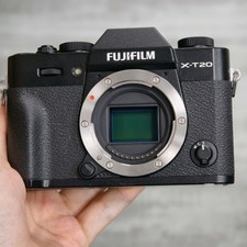 Fujifilm X-T20 24.3MP Mirrorless Digital Camera XT20 Body Black English 90 NEW