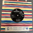 The Beatles - She Loves You - Original Single 1963