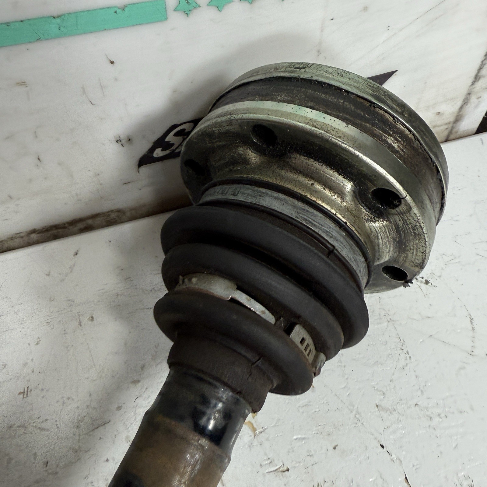 03-08 Maserati Quattroporte Left or Right Rear CV Axle Shaft M139