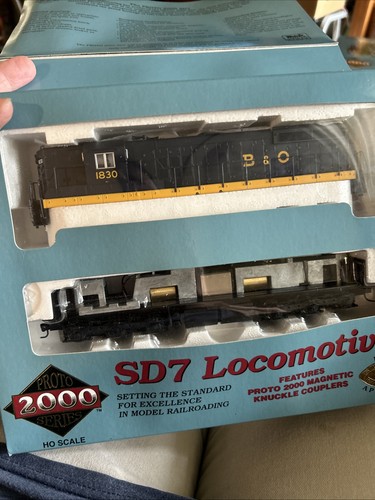 HO-Scale SD7 Locomotive B & O 1830 Proto 2000 Series New In Unopened Box - Picture 2 of 5