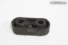 2015-2020 CHEVROLET SUBURBAN 4x4 LOWER EXHAUST PIPE MUFFLER INSULATOR HANGER OEM