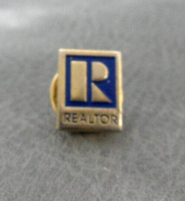 Realtor R Tie Tack Enamel Service Lapel Pin Badge Blue Enamel Real Estate Sales