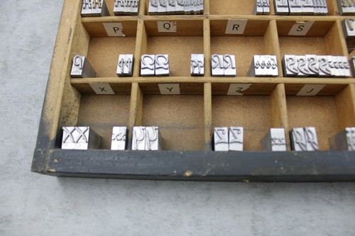 Antique Hamilton Style Wood Printer's Drawer w 2 Hot Foil/ Letterpress Type Sets - Picture 7 of 12