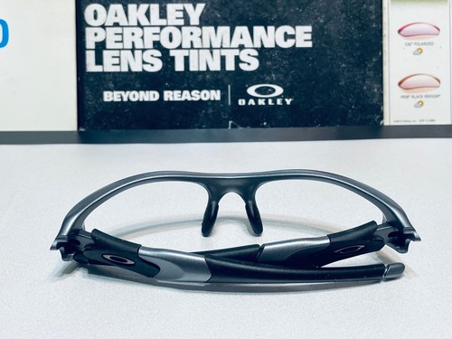 Oakley Flak Jacket 1.0 XLJ Dark Grey mit Gunmetal Icons Custom OCP Build - Bild 9 von 14