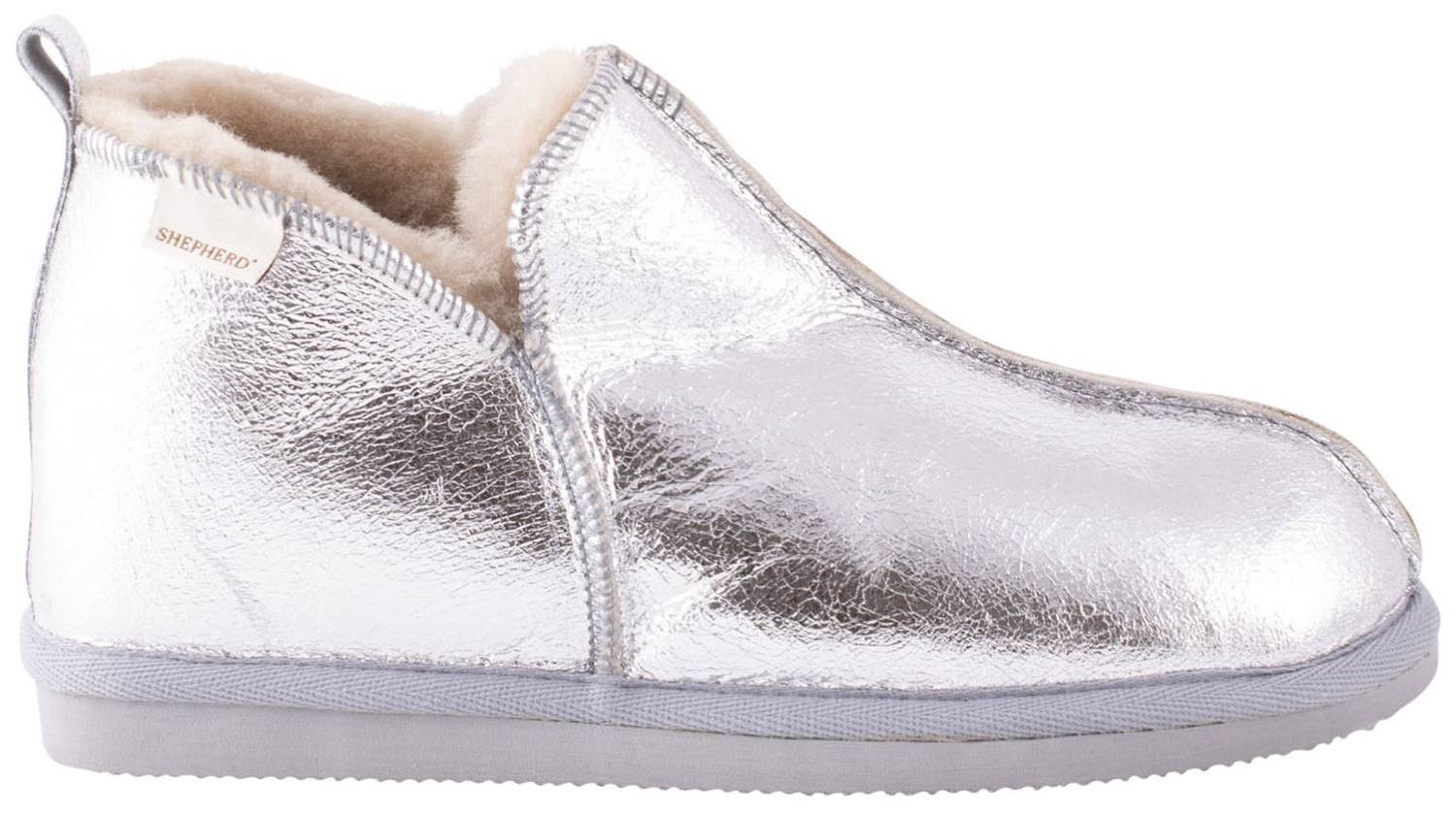 Шведская овчарка Энни Деймен | Ледер - НОЙ