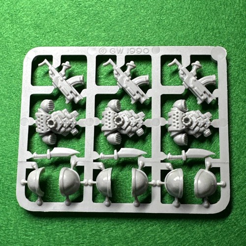 Warhammer 40k Space Marines Rogue Bit Sprue Backpack Guns Pads Games Workshop 🟢 - Picture 4 of 4