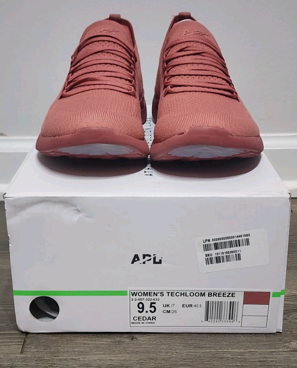 APL TechLoom Breeze Womens Shoe Size 9.5 In Cedar New In Box
