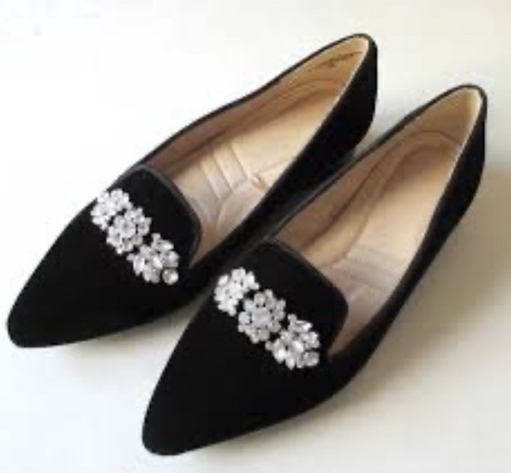Adrienne Vittadini Palo Black Velvet Crystal Flats Size 8