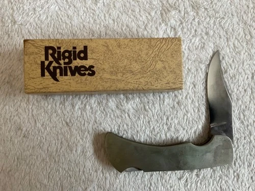 RIGID ALL STAINLESS STEEL 4.25 INCHES KNIFE, LOCK BACK, UNUSED