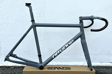 Fifty One Custom Carbon Fiber Disc Brake Road...
