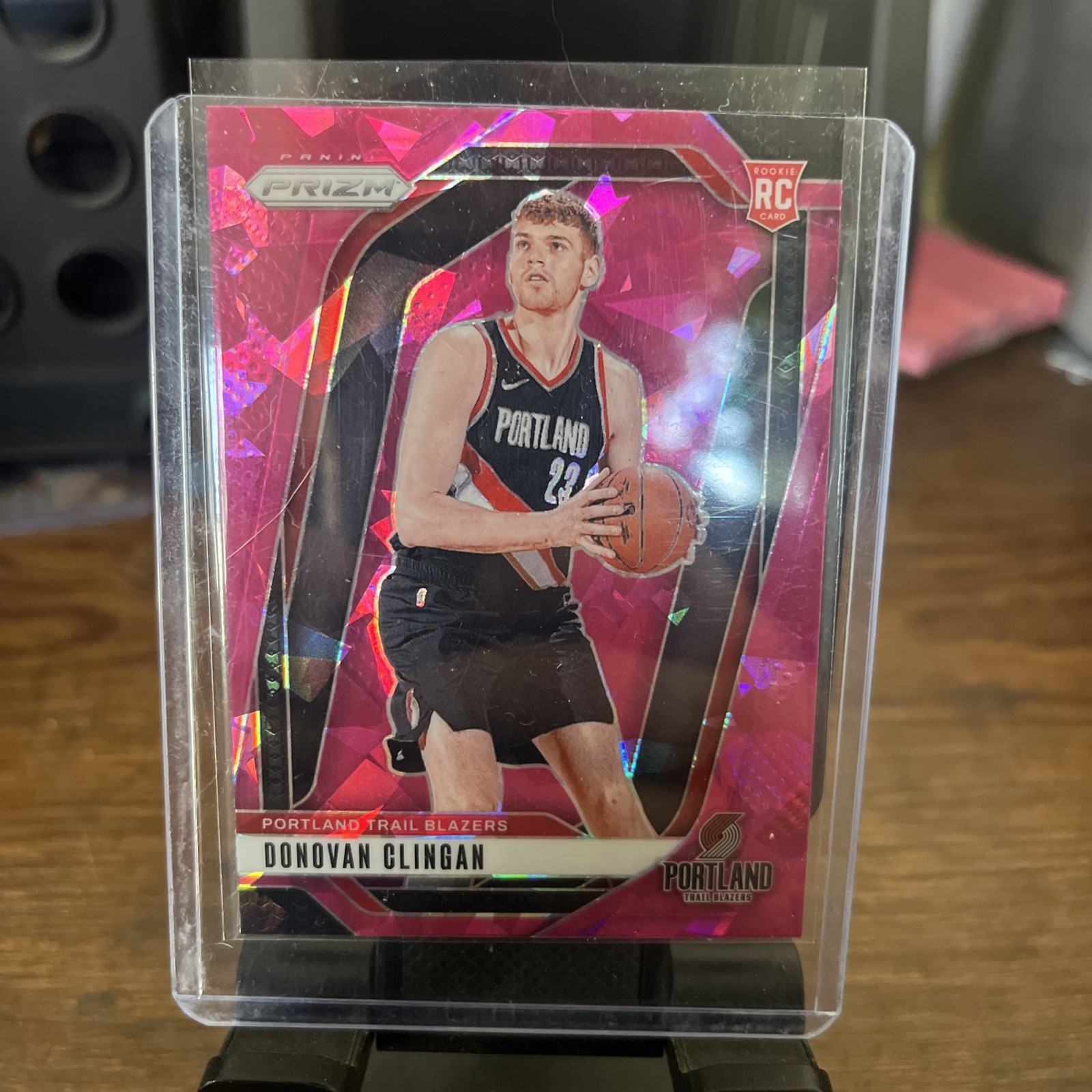 2024-25 Panini Prizm - Donovan Clingan #221 Pink Ice Prizm (RC)