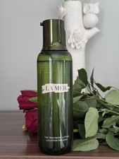 la mer the treatment lotion 250ml RRP  £235. Batch Code April 2026