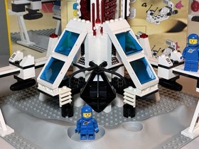 LEGO Classic Space Polaris 1 Space Lab 6972