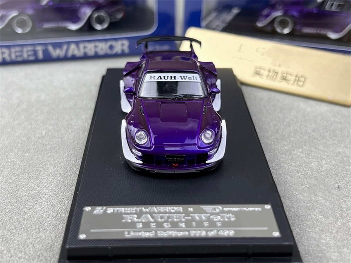 Street Weapon 1/64 Scale Porsche 911 RWB 993 Purple Diecast Car