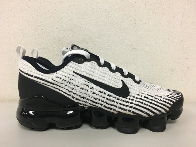 WMNS Nike Air VaporMax 3.0 Fossil And Fire Pink DailySole