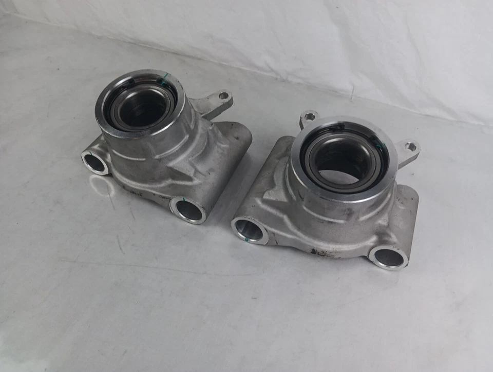 POLARIS SCRAMBLER (LH/RH) KNUCKLES BEARING CARRIERS 5136689 5136690 5143608 - Image 2 of 4