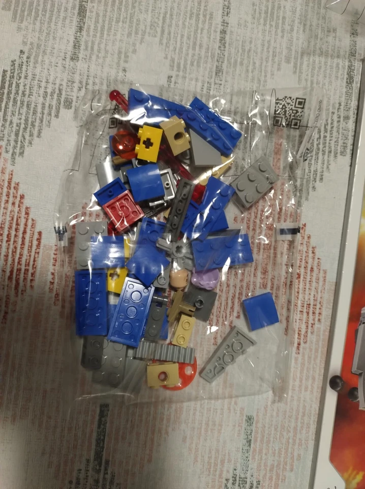 LEGO Star Wars 75188 Resistance Bomber, foto 4 di 5