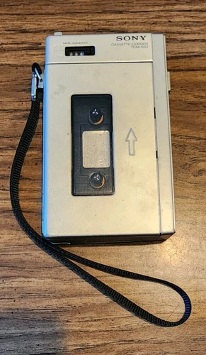 SONY Original SILVER Walkman TCM-600 VINTAGE