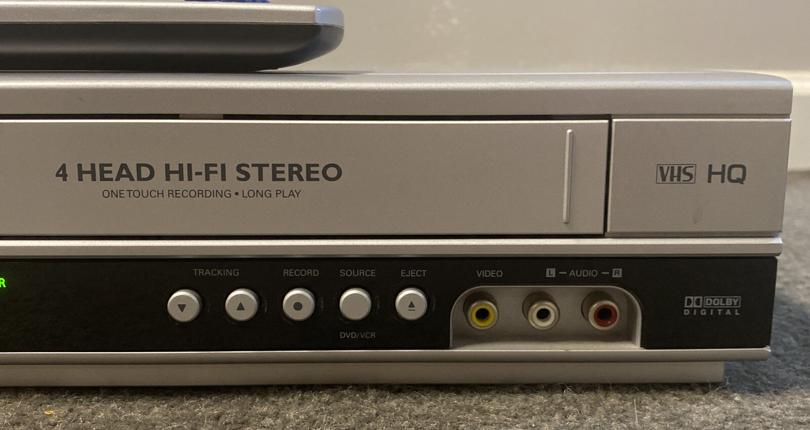 Philips DVD Player / VCR Recorder Combo With Universal Philips Remote