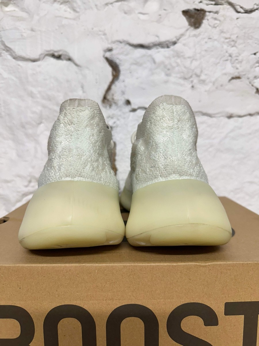 yeezy calcite glow price