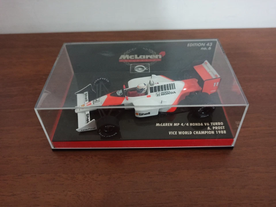 F1 MINICHAMPS 1/43 MCLAREN HONDA MP4/4 A. PROST 1988 - Immagine 4 di 4