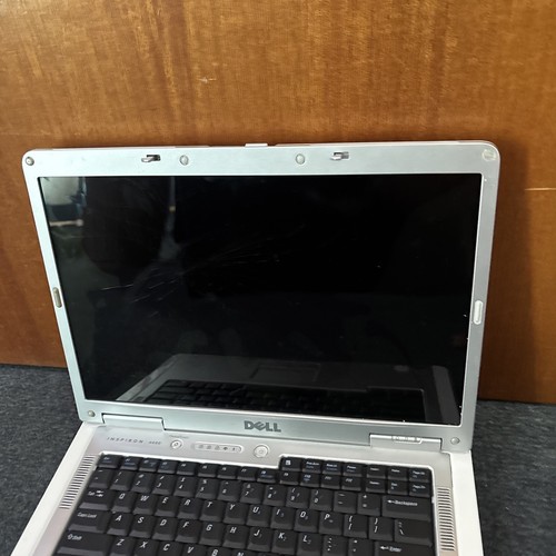 Dell Inspiron 6400 Laptop 1GB RAM 80GB HDD DVD *Faulty - Cracked Screen - Picture 8 of 15