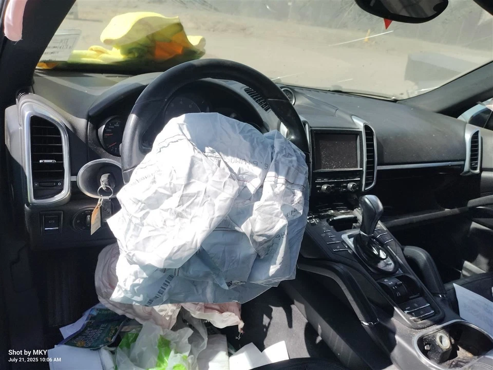 FRONT DIFFERENTIAL CARRIER ASSEMBLY 95834901101 2011-2014 PORSCHE CAYENNE Foto 3 de 4