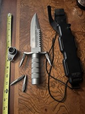 Hoffritz Store Display Buck Buckmaster Model 184 With Original Sheath