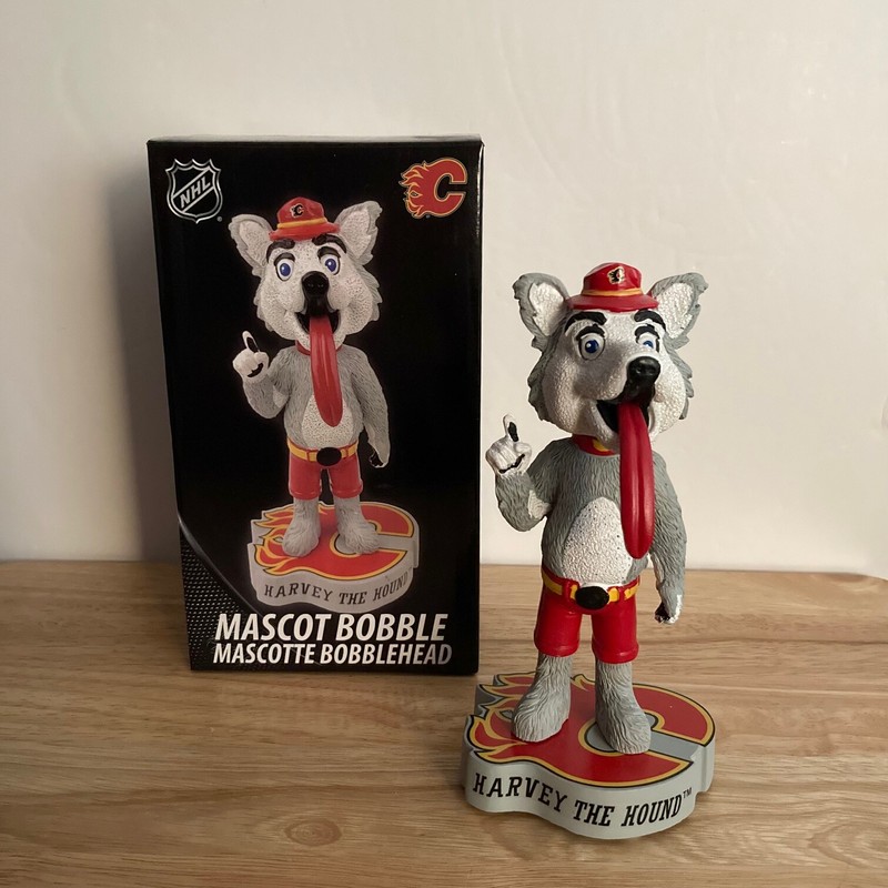 NHL Calgary Flames Harvey The Hound Mascot Bobblehead *LIMITED EDITION TO 2018*