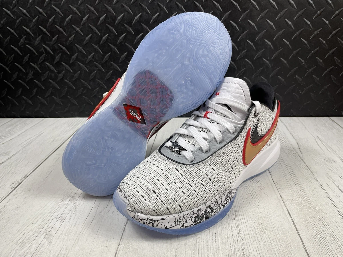 LeBron 18 Low 'Wile E. vs Roadrunner' Release Date. Nike SNKRS