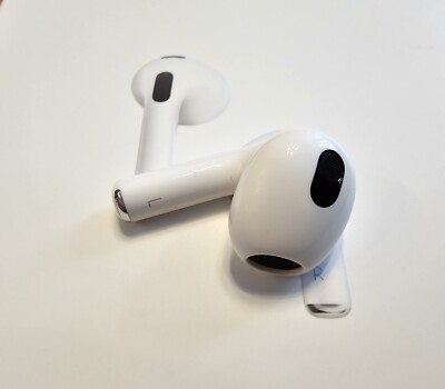 Genuine Apple AirPods 3rd Generation LEFT Side Replacement Airpod