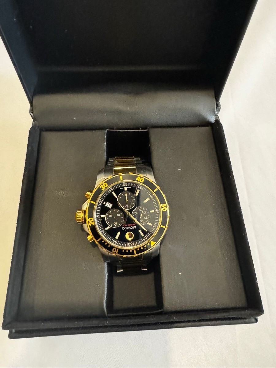 Movado Series 800, 42 mm stainless steel and yellow gold UK