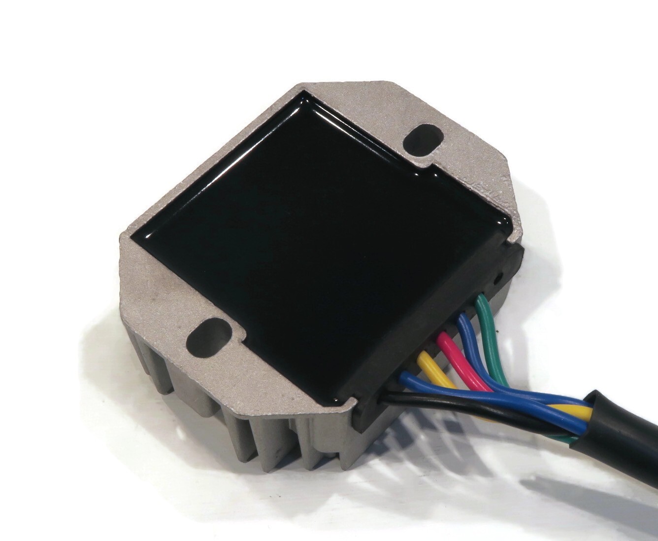 Régulateur De Tension 6 Fils Pour KUBOTA UTV RTV500 - Références 15531-64603 / 185530 - Neuf