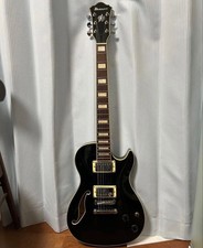 Ibanez Artcore AXD-71